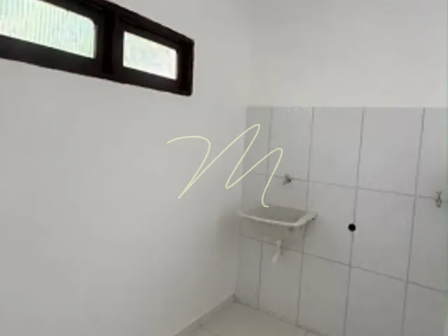 Apartamento 2 quartos e 2 banheiros, para alugar, no bairro Nossa Senhora da Vitória em Ilhéus