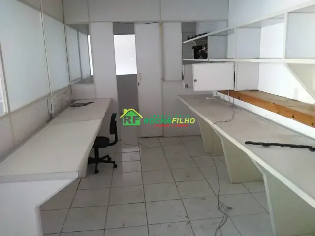 Apartamento com 650m², para alugar, no bairro Porenquanto em Teresina