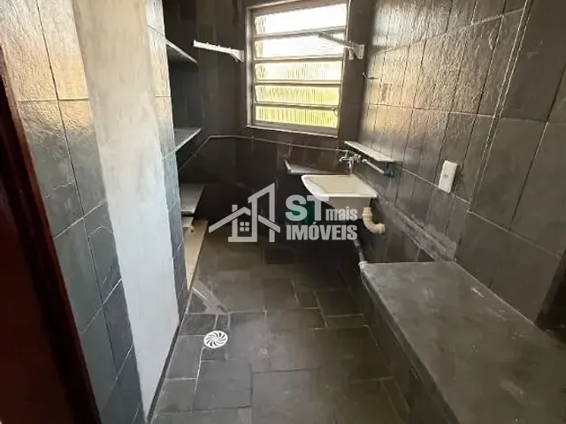 Apartamento com 60m² 2 quartos e 1 banheiro, para alugar, no bairro Centro em Andradas