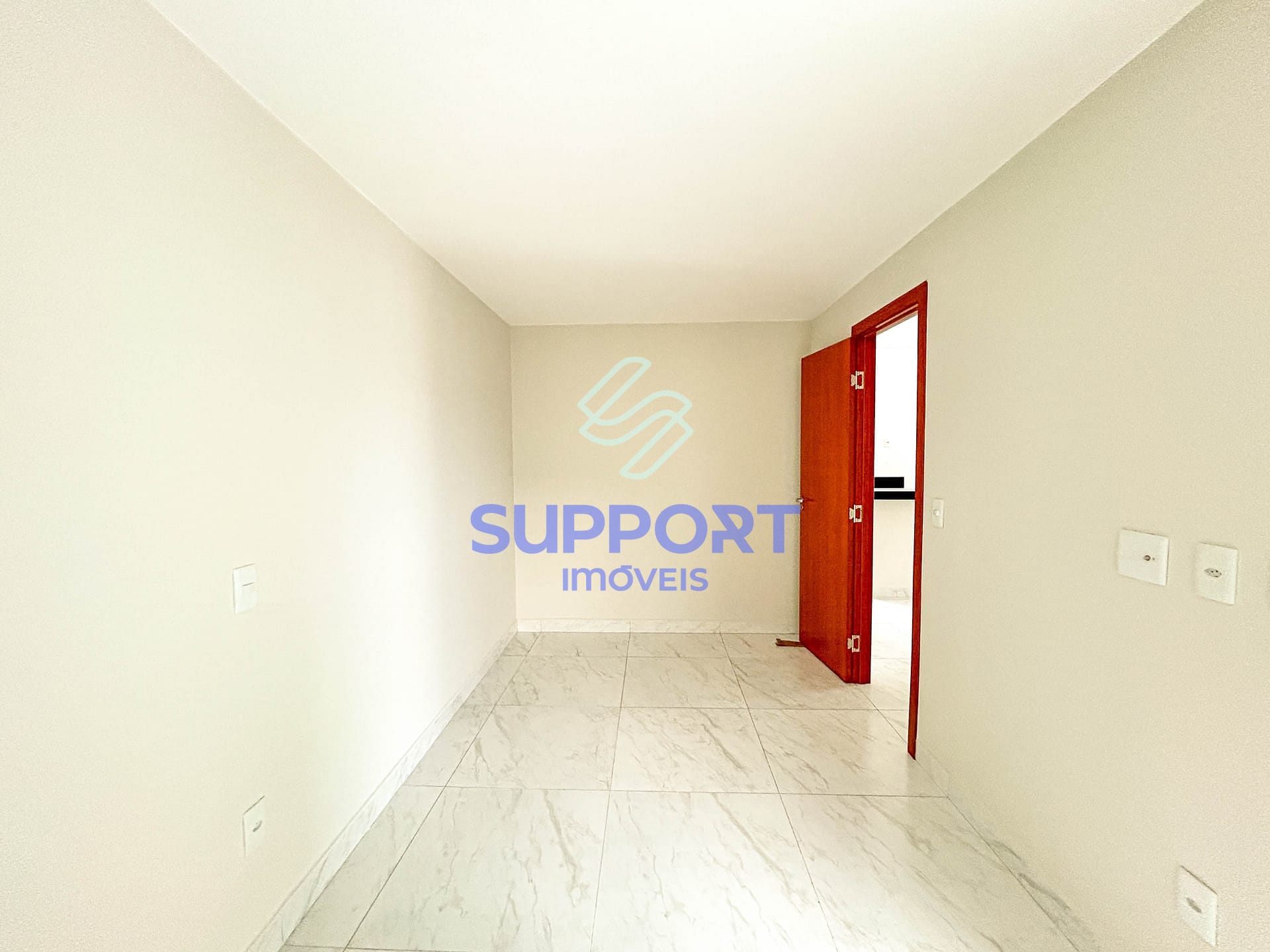 Apartamento à venda com 3 quartos, 94m² - Foto 17