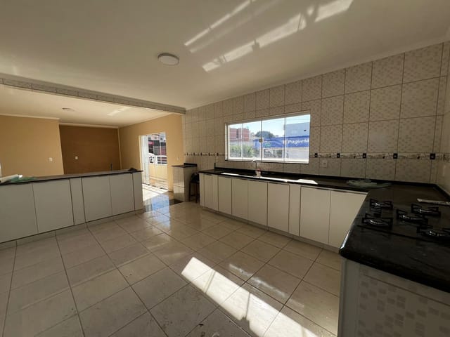 Apartamento com 300m² 3 quartos e 1 banheiro, para alugar, no bairro Francisca Augusta Rios em Pouso Alegre