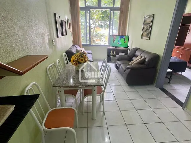 Apartamento 2 quartos e 2 banheiros, à venda, no bairro Pitangueiras em Guarujá