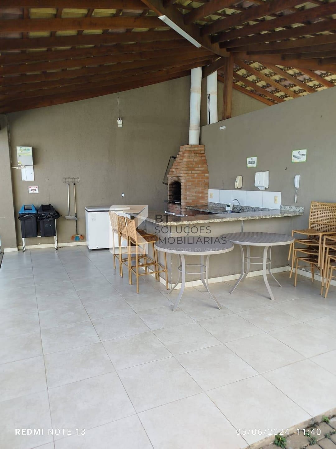 Apartamento à venda com 3 quartos, 74m² - Foto 18