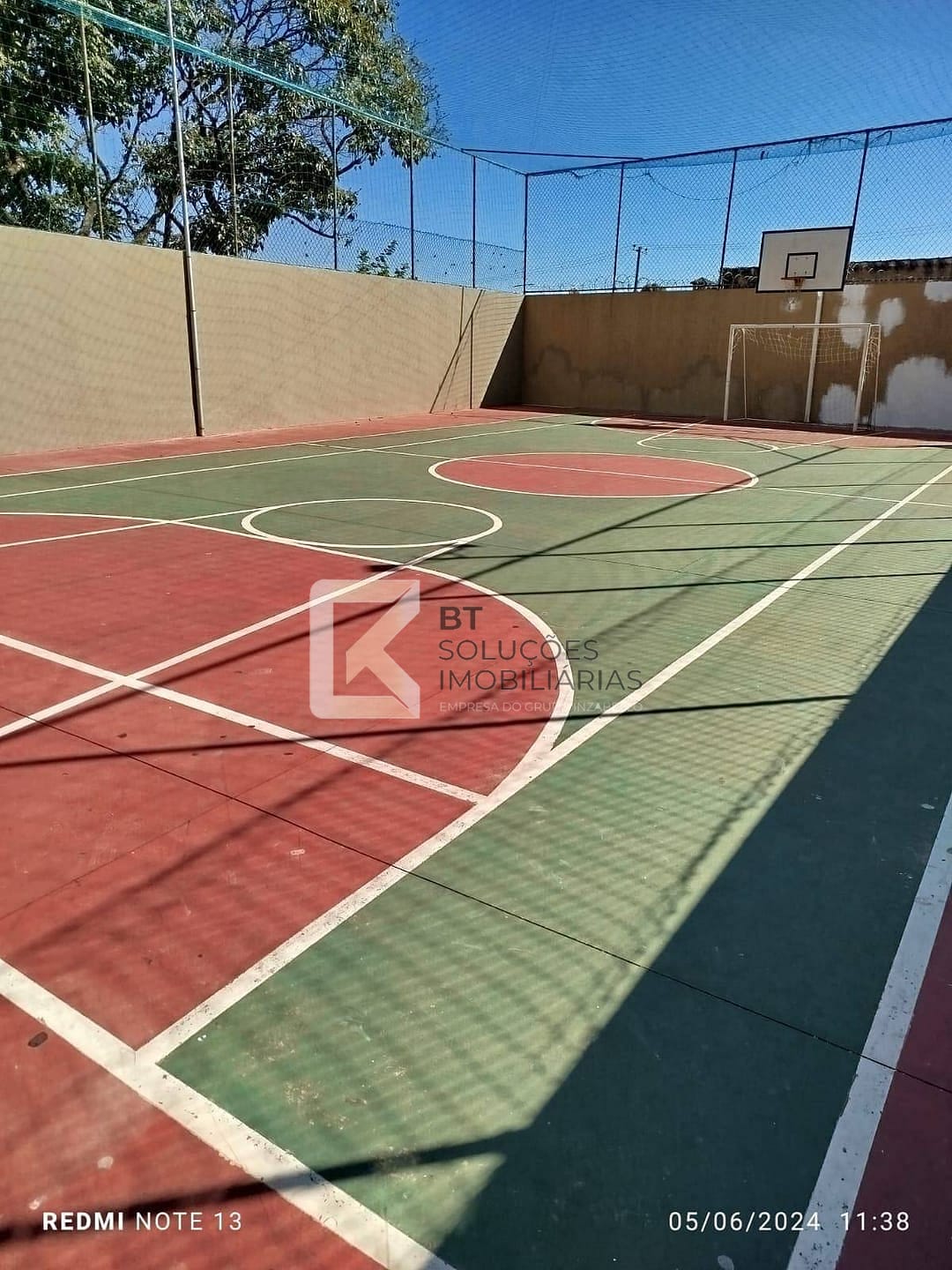 Apartamento à venda com 3 quartos, 74m² - Foto 26