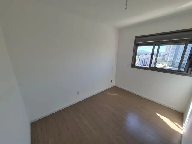 Apartamento 2 quartos e 1 banheiro, para alugar, no bairro Vila Mogilar em Mogi das Cruzes