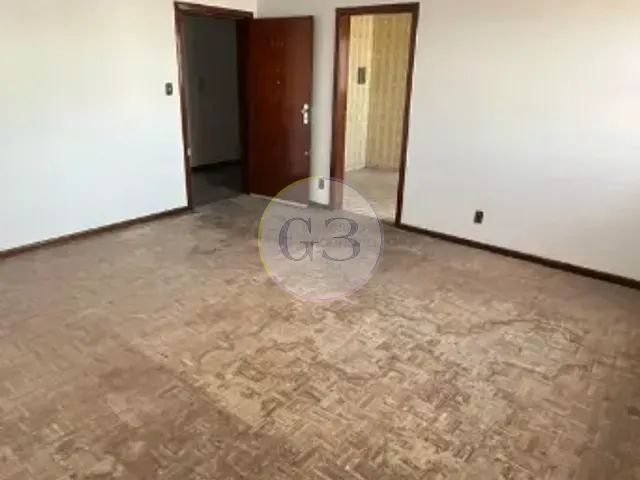Apartamento 3 quartos e 2 banheiros, para alugar, no bairro Centro em Rio Grande