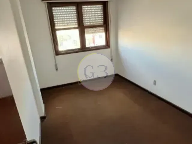 Apartamento 3 quartos e 2 banheiros, para alugar, no bairro Centro em Rio Grande