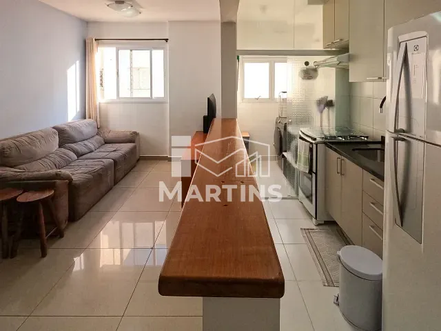 Apartamento 2 quartos e 1 banheiro, à venda, no bairro Jardim Clementino em Taboão da Serra