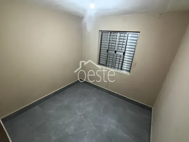 Apartamento 2 quartos e 1 banheiro, para alugar, no bairro Conjunto Habitacional Roberto Romano em Santa Bárbara D'Oeste