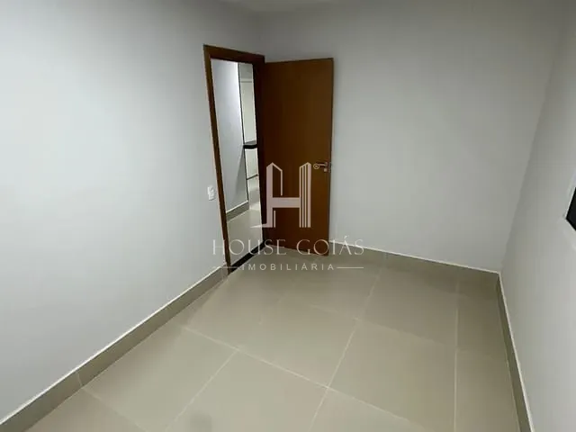 Apartamento 2 quartos e 1 banheiro, à venda, no bairro Residencial Barcelona em Goiânia
