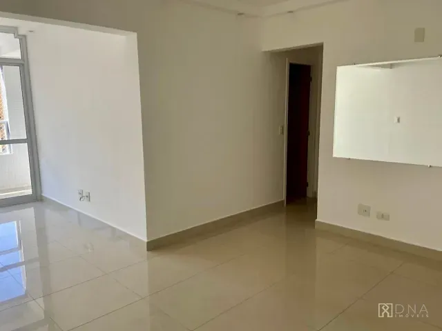 Apartamento 2 quartos e 2 banheiros, para alugar, no bairro Condomínio Royal Park em São José dos Campos