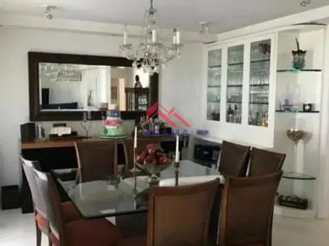 Apartamento 4 quartos e 5 banheiros, à venda, no bairro Jardim Fonte do Morumbi em São Paulo