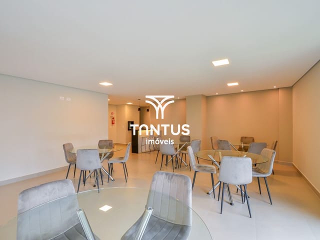 Apartamento 2 quartos e 2 banheiros, à venda, no bairro Portão em Curitiba