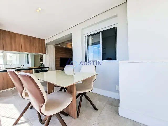 Apartamento com 68m² 2 quartos e 2 banheiros, à venda ou para alugar, no bairro Pinheiros em São Paulo
