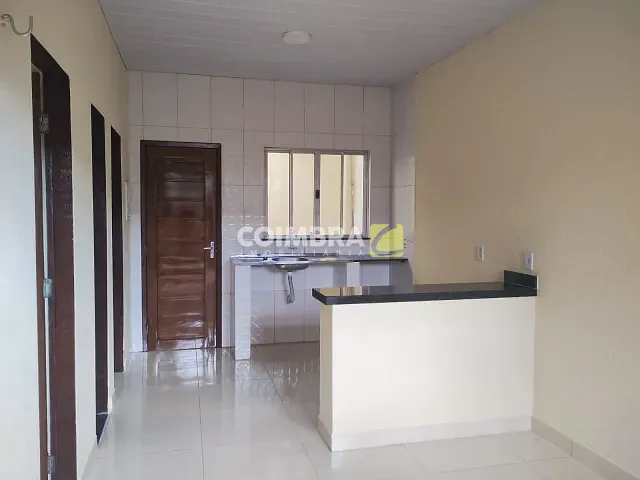 Casa com 47m² 2 quartos e 1 banheiro, para alugar, no bairro Caranazal em Santarém