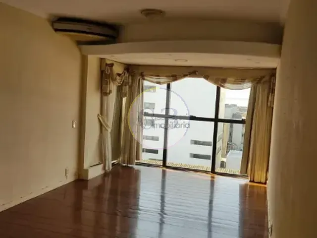 Apartamento 3 quartos e 2 banheiros, para alugar, no bairro Centro em Rio Grande