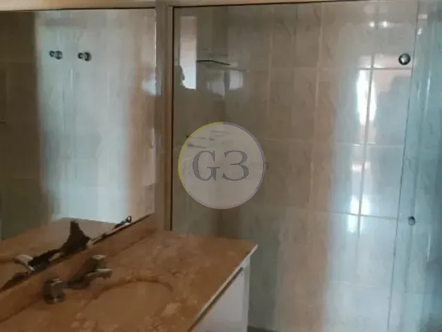 Apartamento 3 quartos e 2 banheiros, para alugar, no bairro Centro em Rio Grande