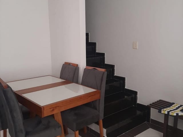 Sobrado 3 quartos e 1 banheiro, à venda, no bairro Vila Mazzei em São Paulo