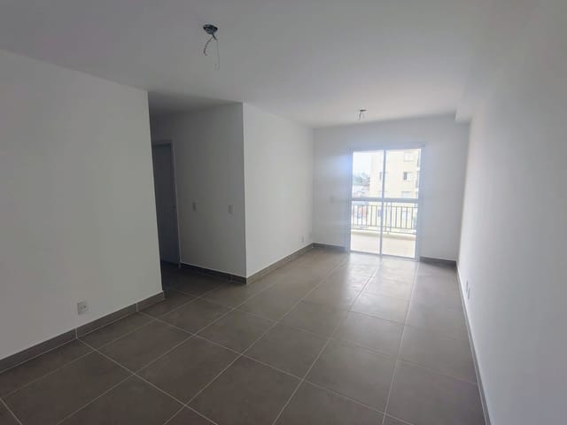 Apartamento 3 quartos e 2 banheiros, para alugar, no bairro Rudge Ramos em São Bernardo do Campo