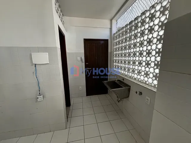Apartamento 2 quartos e 2 banheiros, à venda ou para alugar, no bairro Centro em Ilhéus