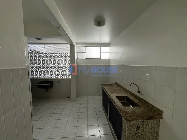 Apartamento 2 quartos e 2 banheiros, à venda ou para alugar, no bairro Centro em Ilhéus