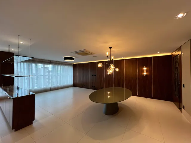Apartamento com 342m² 2 quartos e 5 banheiros, à venda, no bairro Gleba Palhano em Londrina