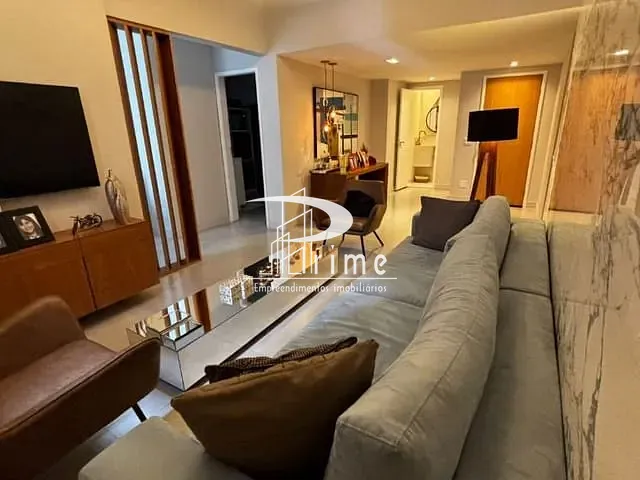 Apartamento com 150m² 4 quartos e 4 banheiros, à venda, no bairro Icaraí em Niterói