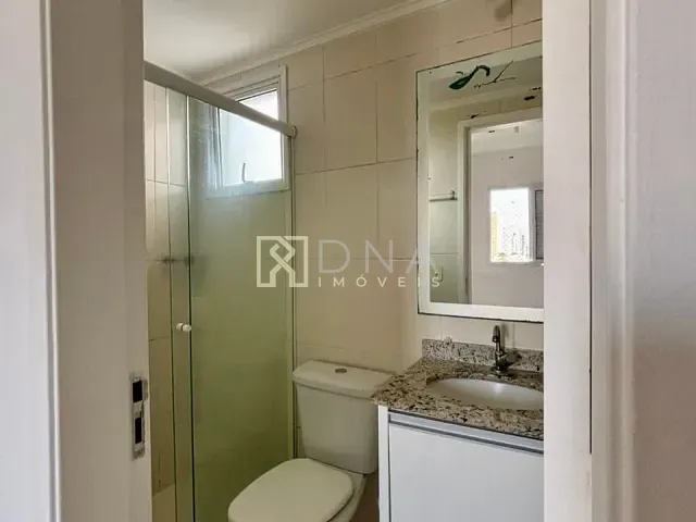 Apartamento 2 quartos e 2 banheiros, para alugar, no bairro Parque Residencial Aquarius em São José dos Campos