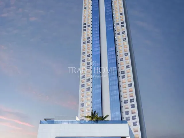 Apartamento com 520m² 5 quartos e 1 banheiro, à venda, no bairro Centro em Balneário Camboriú