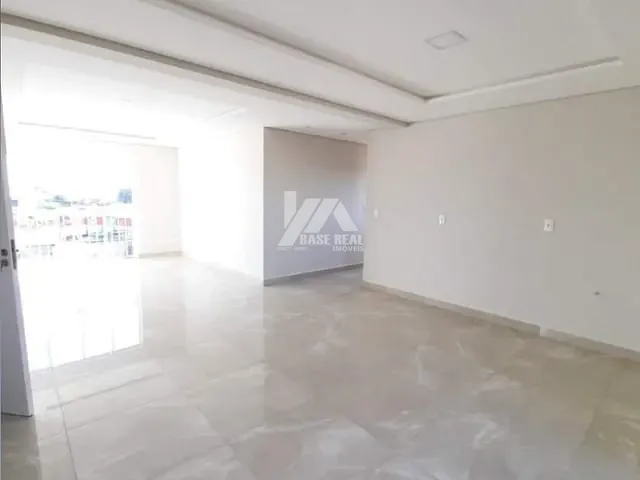Apartamento com 154m² 3 quartos e 2 banheiros, à venda, no bairro Bonsucesso em Guarapuava