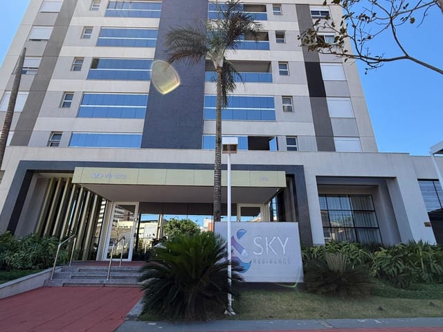 Apartamento 3 quartos e 4 banheiros, para alugar, no bairro Centro em Cambé