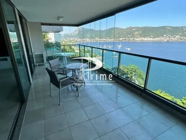 Apartamento com 280m² 4 quartos e 4 banheiros, à venda, no bairro São Francisco em Niterói