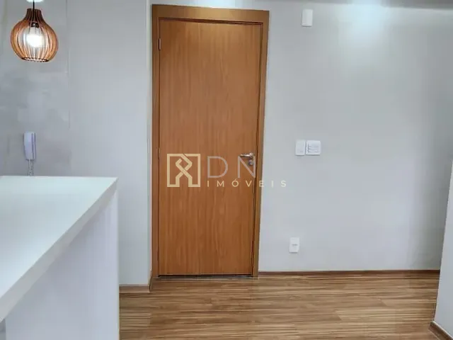 Apartamento 2 quartos e 2 banheiros, para alugar, no bairro Condomínio Residencial Colinas do Paratehy em São José dos Campos