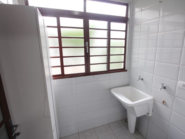 Apartamento com 64m² 2 quartos e 1 banheiro, para alugar, no bairro Jardim Nova São João em São João da Boa Vista