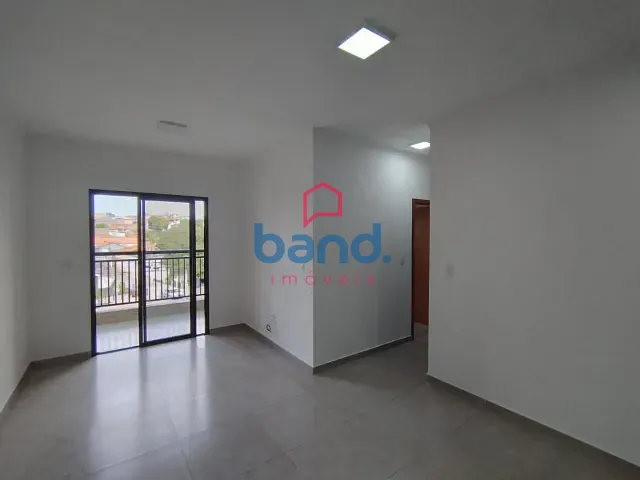 Apartamento 2 quartos e 2 banheiros, para alugar, no bairro Centro em Porto Feliz