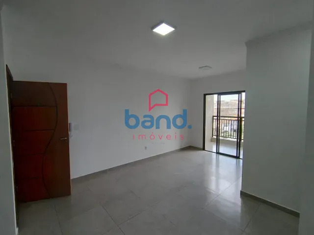 Apartamento 2 quartos e 2 banheiros, para alugar, no bairro Centro em Porto Feliz