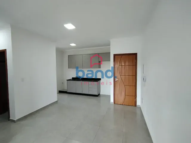 Apartamento 2 quartos e 2 banheiros, para alugar, no bairro Centro em Porto Feliz