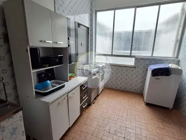 Apartamento 2 quartos e 1 banheiro, para alugar, no bairro Centro em Rio Grande