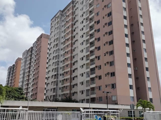 Apartamento 2 quartos e 1 banheiro, à venda, no bairro Luzia em Aracaju