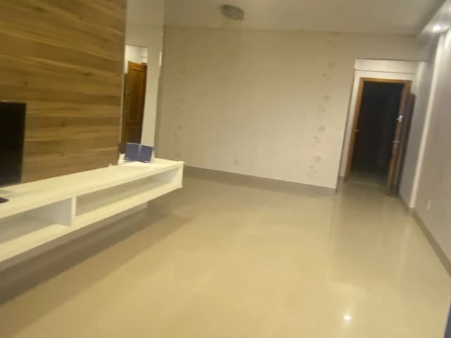 Foto do Apartamento - Apartamento à venda, Araés, Cuiabá, MT, Edificio Porto das Araras, REFORMADO, 113 m2 úteis, 1 suíte+2/4, arm. Planejados, Sol da manhã, Sacada. | Lyah Jaudy Imóveis