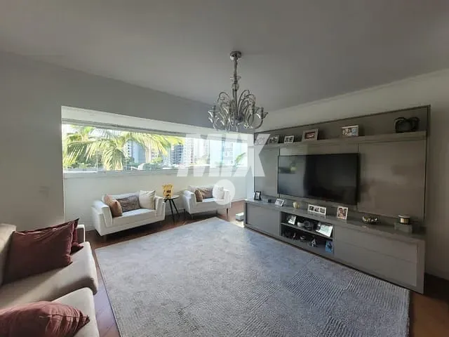 Apartamento 3 quartos e 4 banheiros, à venda, no bairro Indianópolis em São Paulo