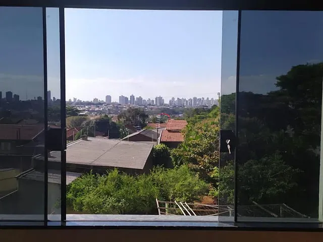 Apartamento com 89m² 3 quartos e 1 banheiro, à venda, no bairro Parque Jamaica em Londrina