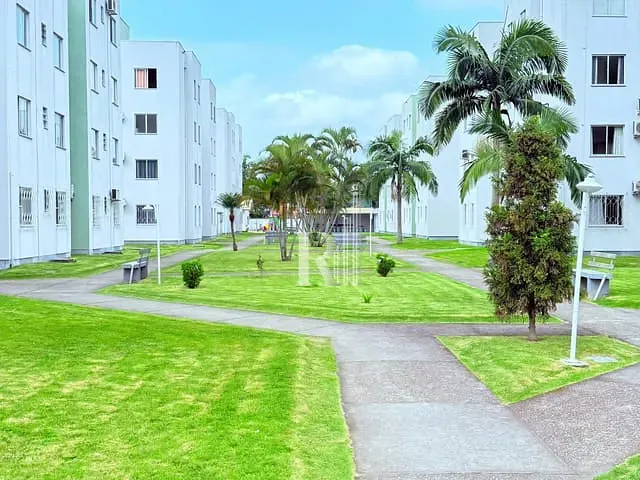 Apartamento com 50m² 2 quartos e 1 banheiro, à venda, no bairro Centro em Tijucas