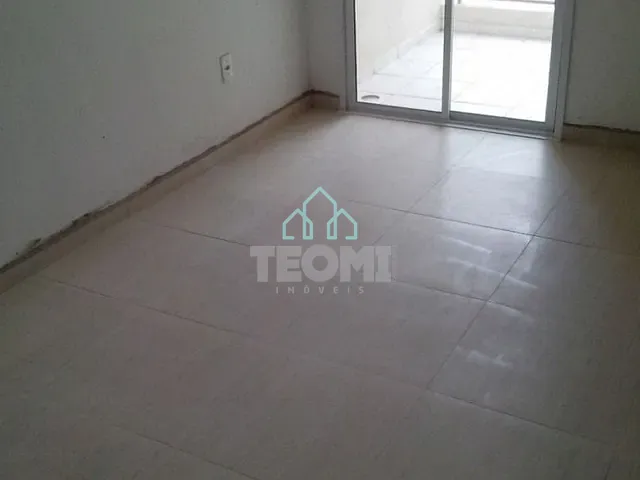 Apartamento 2 quartos e 1 banheiro, à venda, no bairro Vila Areao em Taubaté