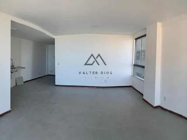 Apartamento 3 quartos e 2 banheiros, à venda, no bairro Nossa Senhora da Vitória em Ilhéus