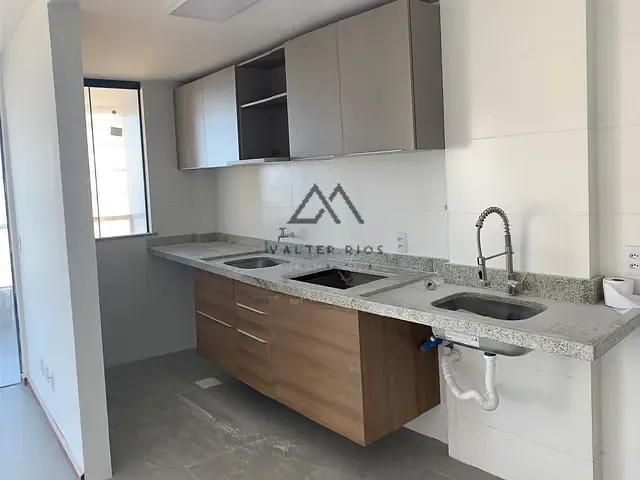 Apartamento 3 quartos e 2 banheiros, à venda, no bairro Nossa Senhora da Vitória em Ilhéus