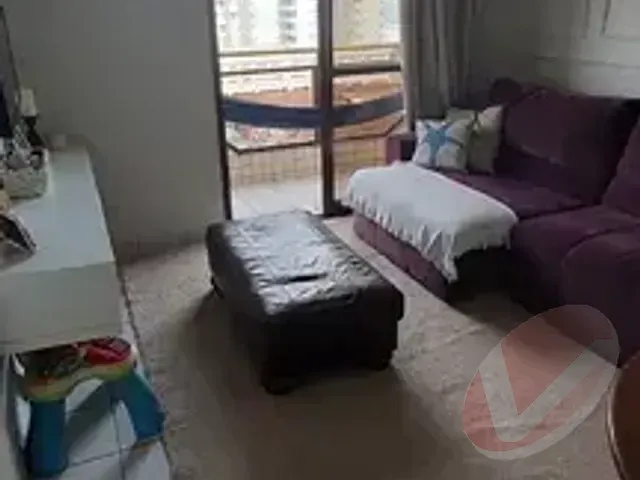 Apartamento 2 quartos e 1 banheiro, à venda, no bairro Maracanã em Praia Grande