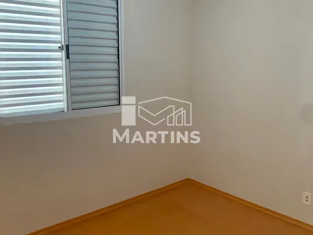 Apartamento 2 quartos e 1 banheiro, para alugar, no bairro Jardim Salete em Taboão da Serra