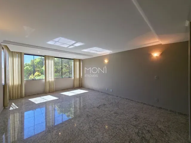 Apartamento 3 quartos e 1 banheiro, para alugar, no bairro Asa Norte em Brasília