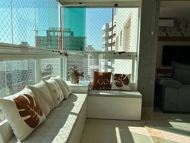 Apartamento 3 quartos e 3 banheiros, à venda, no bairro Village Veneza em Goiânia
